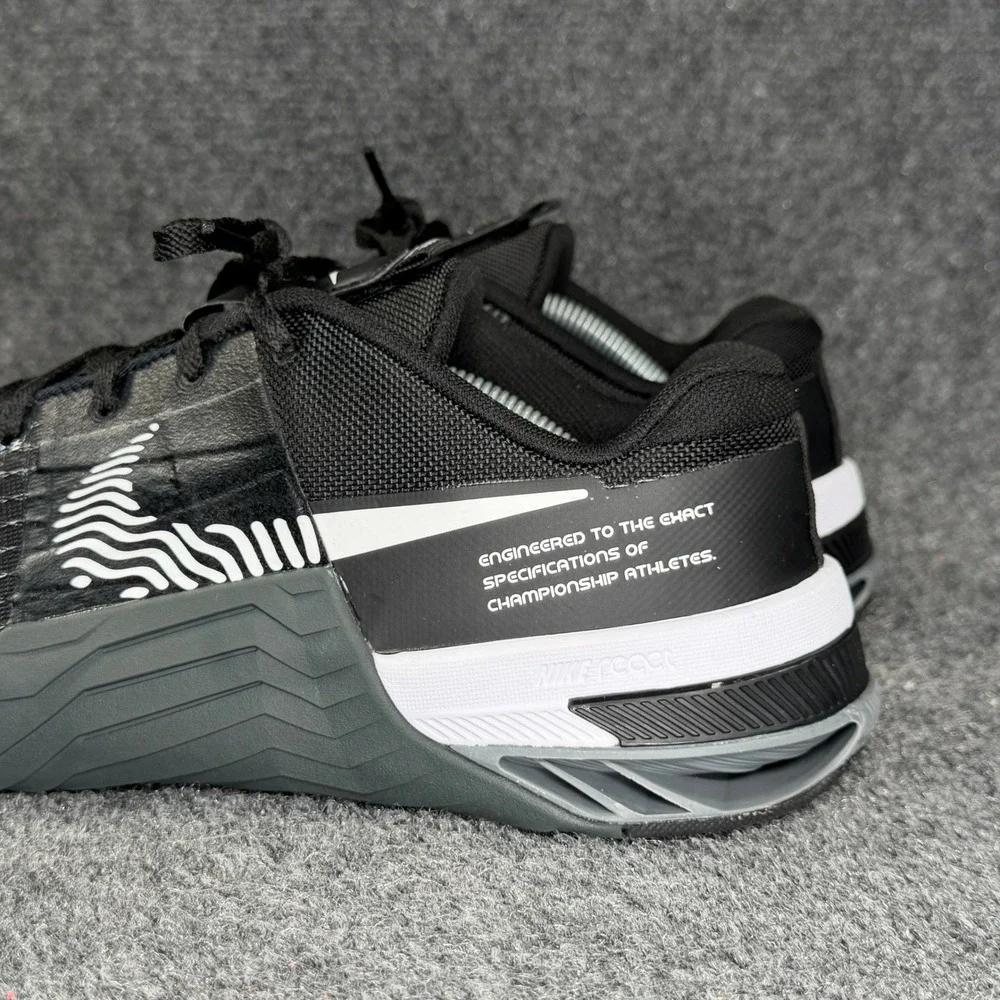 Nike Metcon 8 Training Shoes Men's 12 Black White Athletic Running Run Crossfit